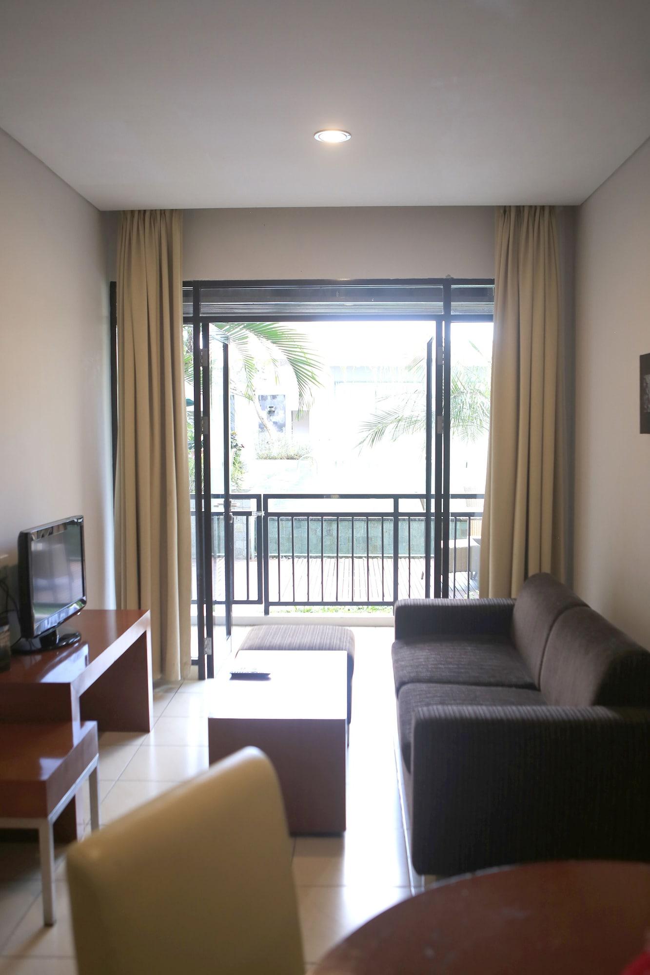 Grand Kuta Hotel And Residence Legian Exterior foto