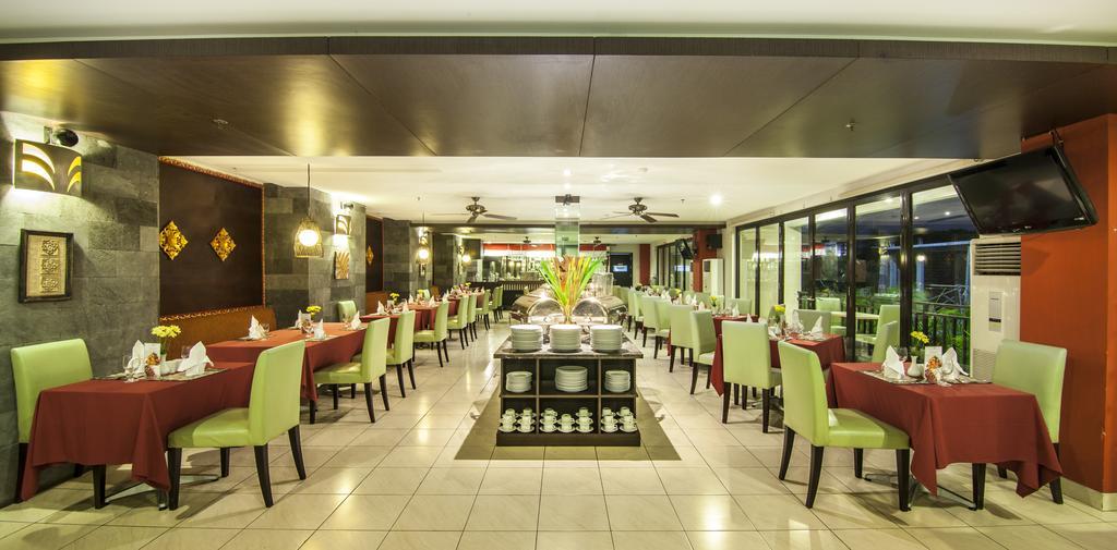 Grand Kuta Hotel And Residence Legian Exterior foto