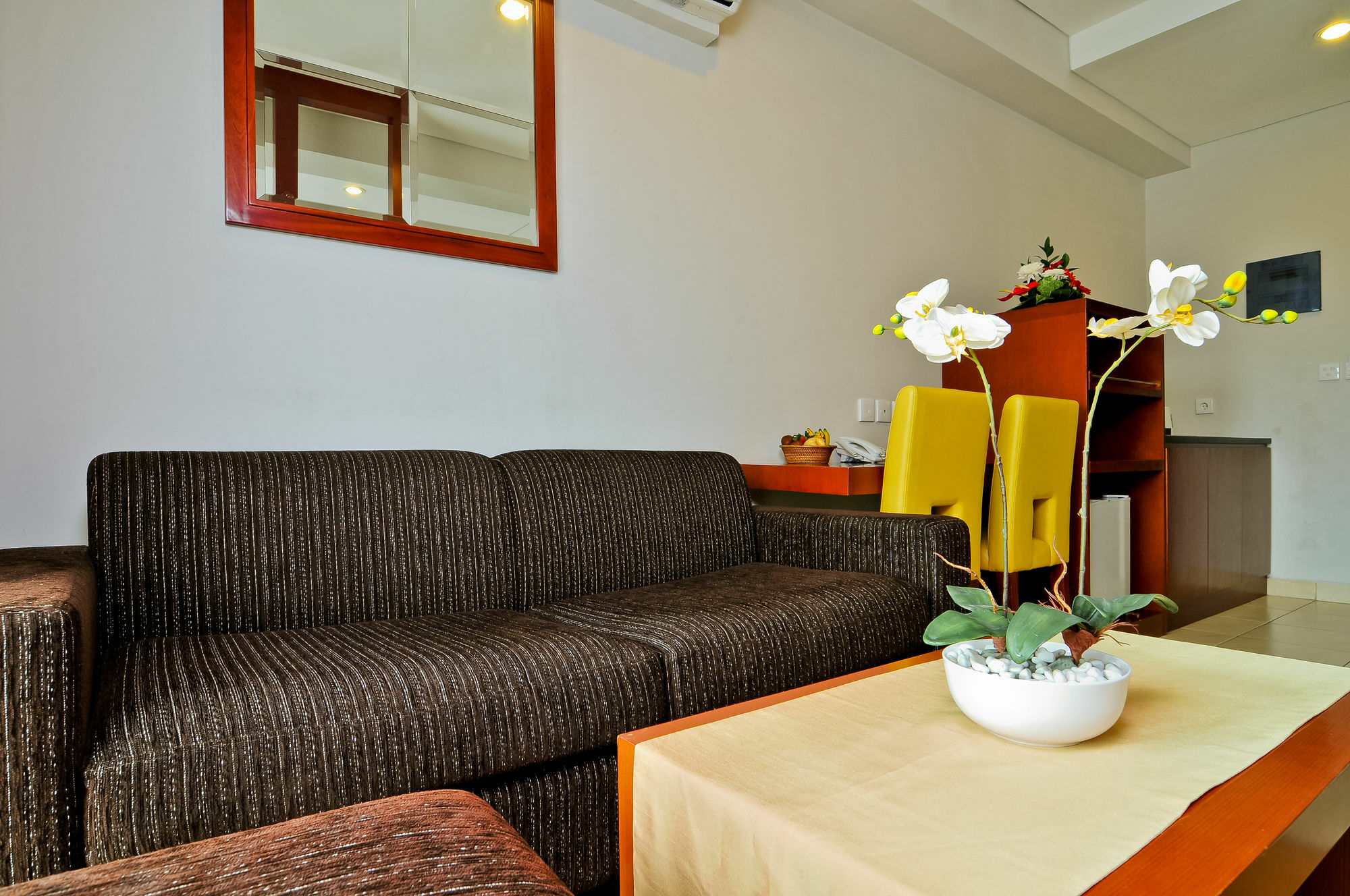 Grand Kuta Hotel And Residence Legian Exterior foto